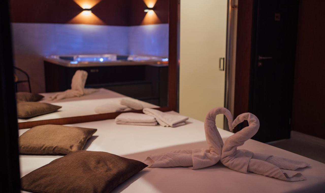 WELLNESS RELAX – luxusní Hotel Praga Exterior foto